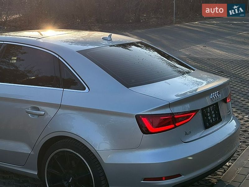Седан Audi A3 2014 в Львове