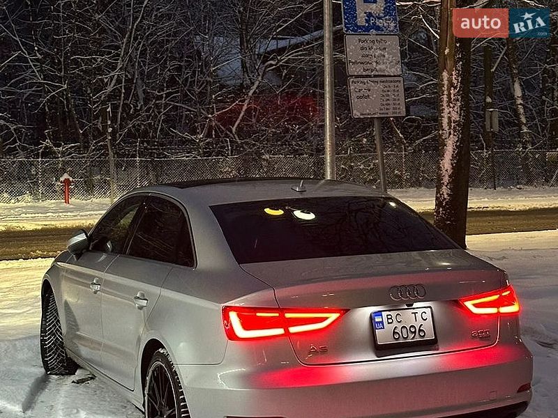 Седан Audi A3 2014 в Львове