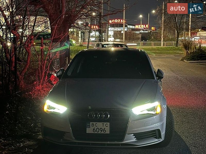 Седан Audi A3 2014 в Львове