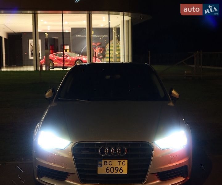 Седан Audi A3 2014 в Львове