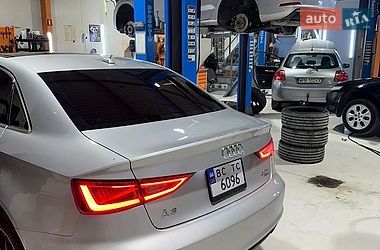 Седан Audi A3 2014 в Львове