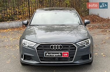 Седан Audi A3 2016 в Киеве фото 2 Седан Audi A3 2016 в Киеве
