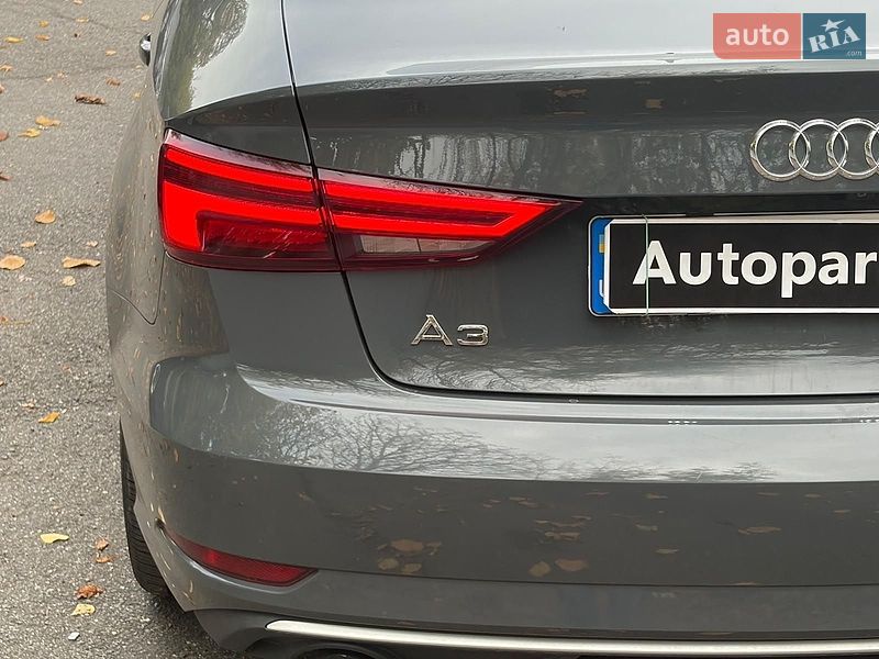 Седан Audi A3 2016 в Киеве фото 10 Седан Audi A3 2016 в Киеве