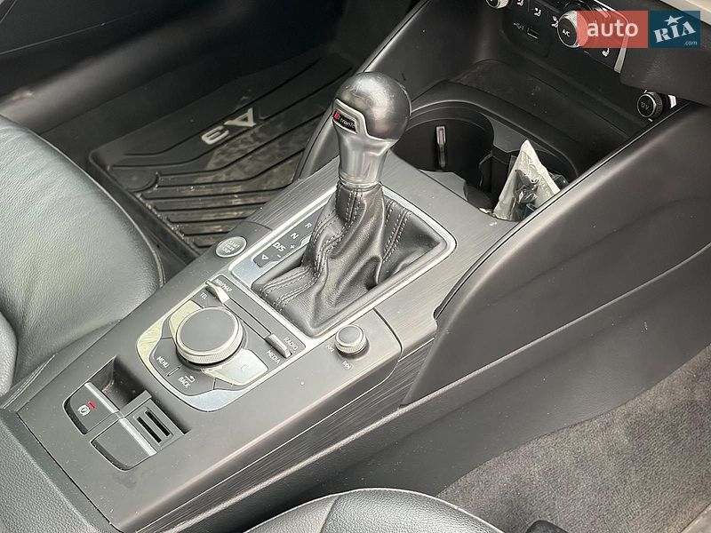 Седан Audi A3 2016 в Киеве фото 18 Седан Audi A3 2016 в Киеве