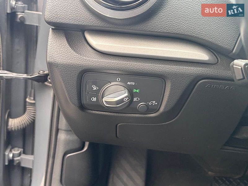 Седан Audi A3 2016 в Киеве фото 30 Седан Audi A3 2016 в Киеве