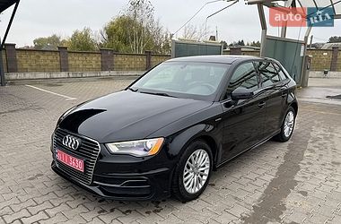 Audi A3  2016