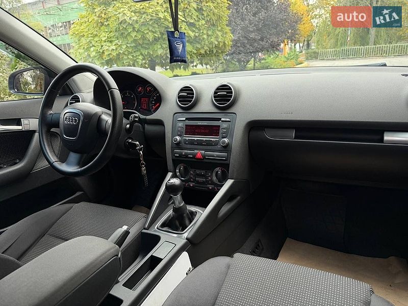 Хэтчбек Audi A3 2007 в Днепре