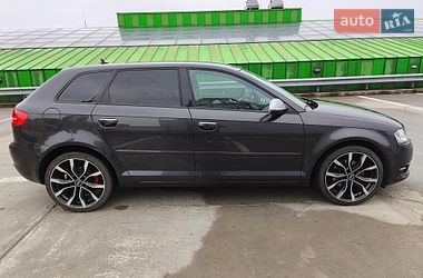 Хэтчбек Audi A3 2010 в Киеве