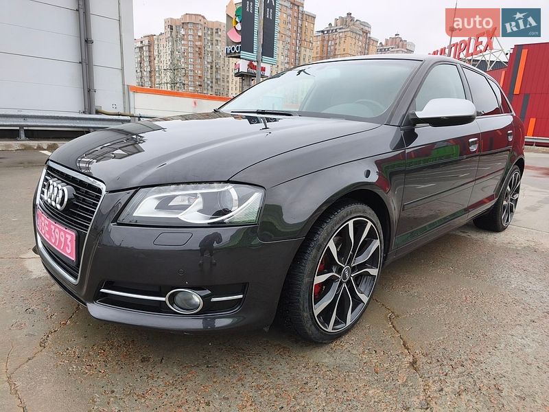 Хэтчбек Audi A3 2010 в Киеве