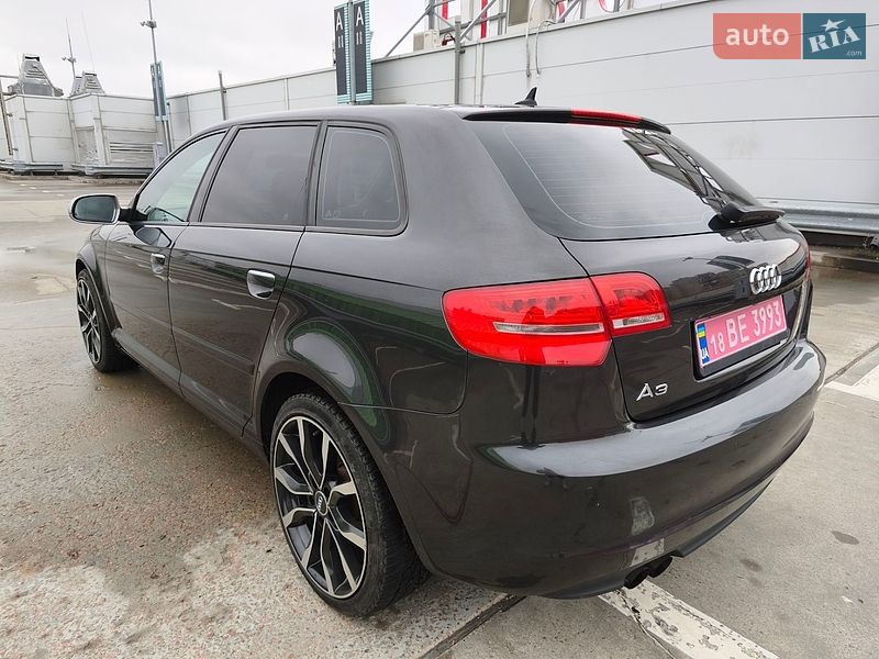 Хэтчбек Audi A3 2010 в Киеве