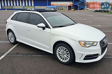 Audi A3  2016