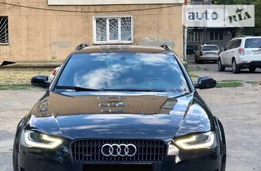 Audi A4 Allroad  2010