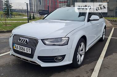 Audi A4 Allroad  2013