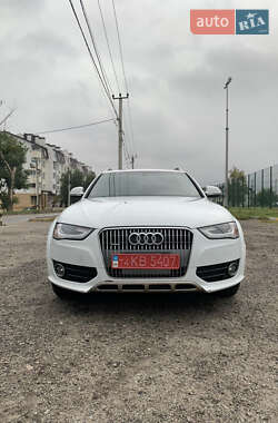 Audi A4 Allroad  2015