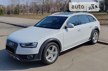 Audi A4 Allroad  2012