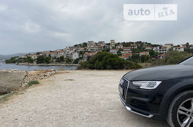 Audi A4 Allroad  2016