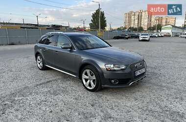 Audi A4 Allroad  2014