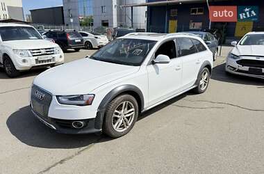 Audi A4 Allroad  2015