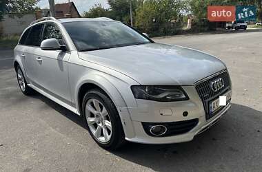 Audi A4 Allroad  2011