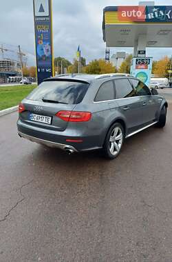 Audi A4 Allroad 2012