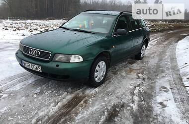 Audi A4  1998