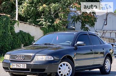 Audi A4 1.8.OBSLUJENA.KLIMAT 1996