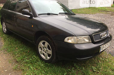 Audi A4  1998