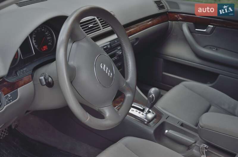 Седан Audi A4 2003 в Білій Церкві