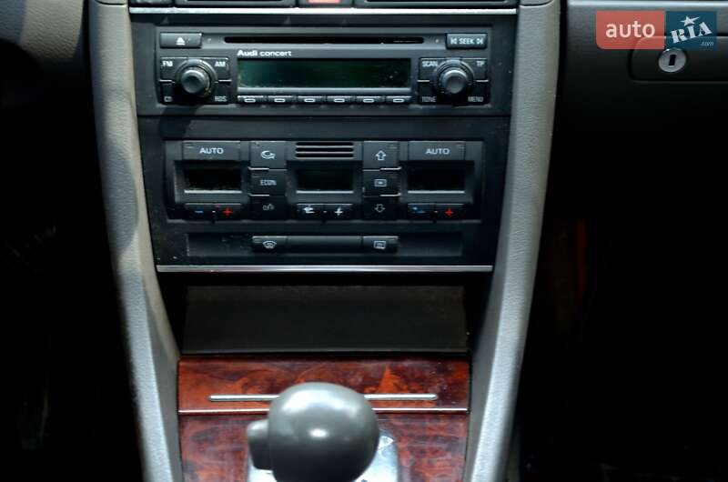 Седан Audi A4 2003 в Білій Церкві