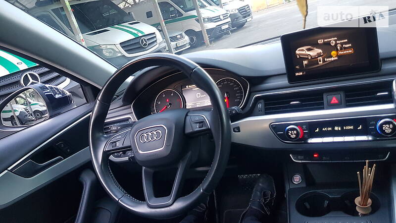 Універсал Audi A4 2017 в Києві