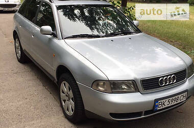 Audi A4  1998