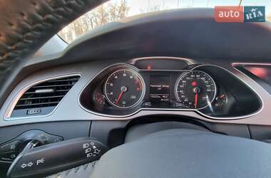Седан Audi A4 2013 в Николаеве