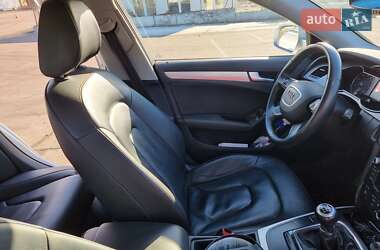 Седан Audi A4 2013 в Николаеве