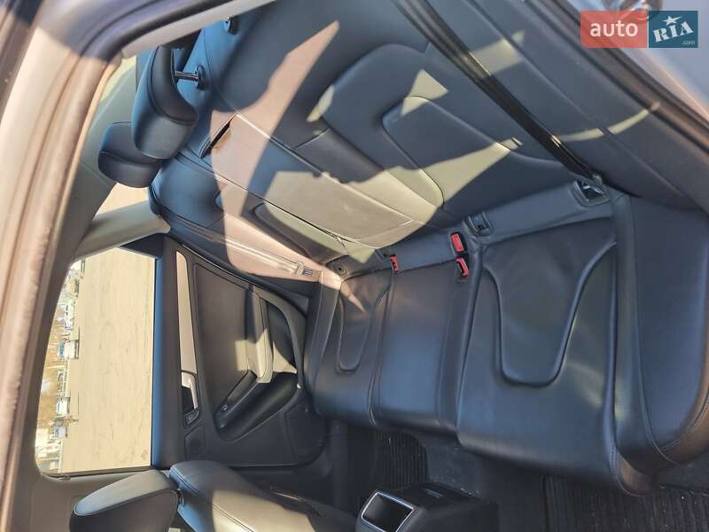 Седан Audi A4 2013 в Николаеве