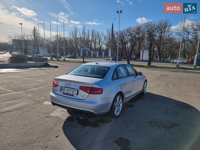 Седан Audi A4 2013 в Николаеве