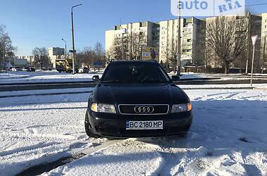 Audi A4  1998