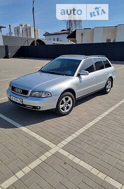 Audi A4  1998