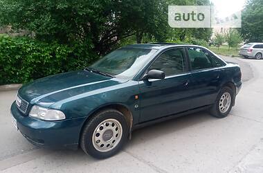 Audi A4  1995