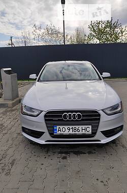 Audi A4  2013