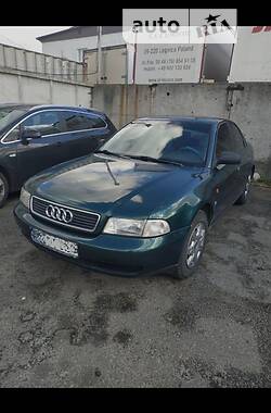 Audi A4  1996