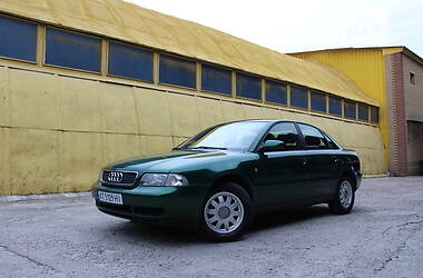 Audi A4  1998