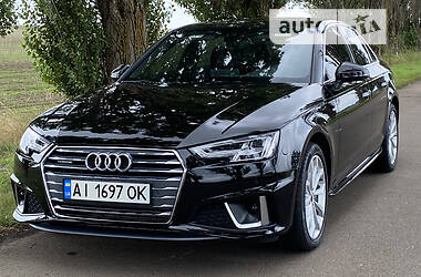 Audi A4  2019