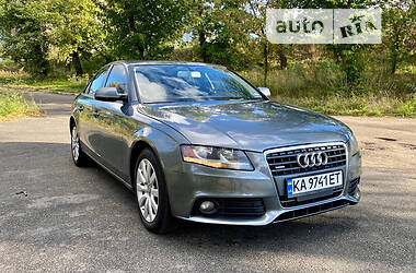 Audi A4  2011