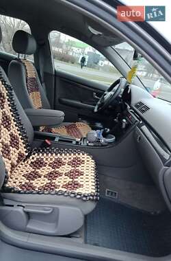 Седан Audi A4 2001 в Кривом Роге