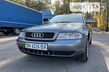 Audi A4  1995