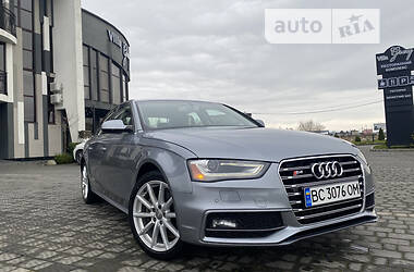 Audi A4  2015