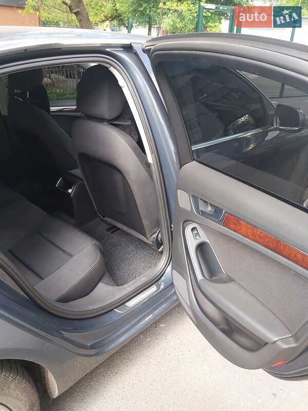 Седан Audi A4 2009 в Киеве