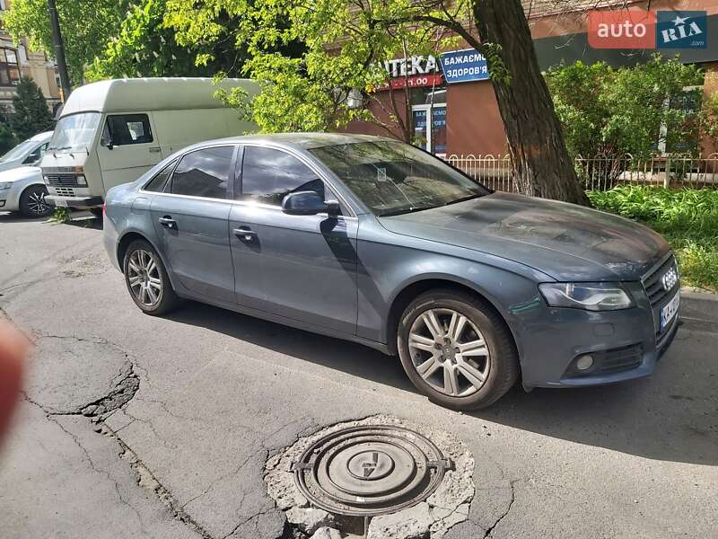 Седан Audi A4 2009 в Киеве