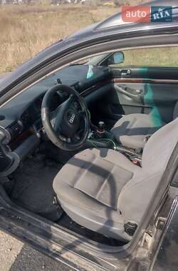 Audi A4  1997