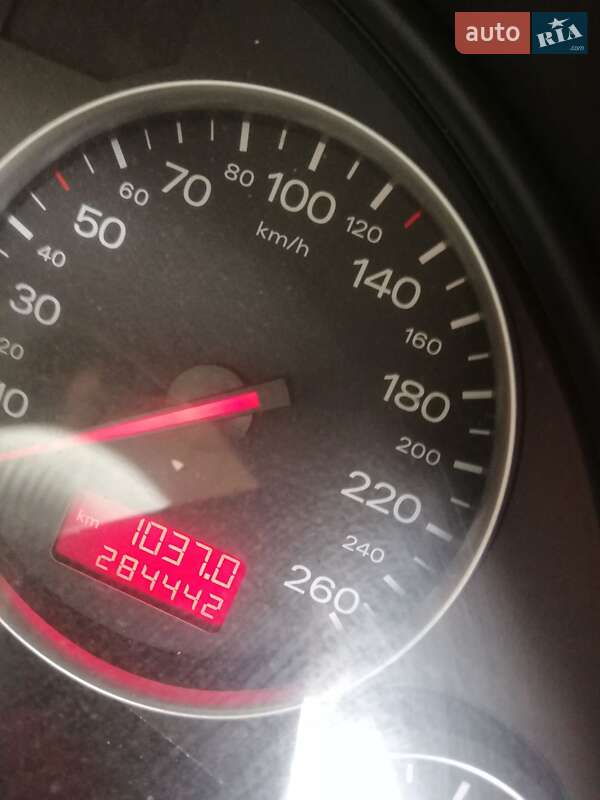 Универсал Audi A4 2001 в Одессе фото 5 Универсал Audi A4 2001 в Одессе